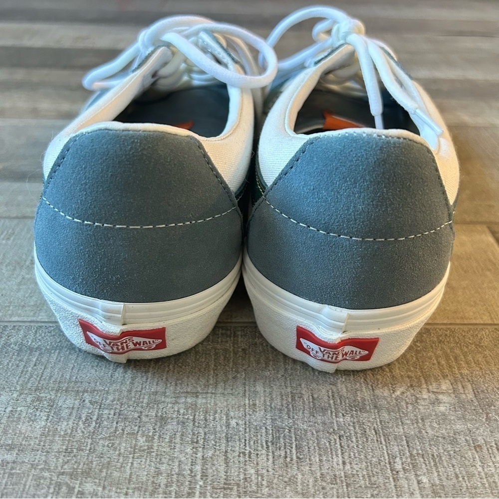 VANS Off The Wall Sk8 Two Toned Sneakers -  Unisex Men’s 9.5 Women’s 11 - Picture 6 of 10